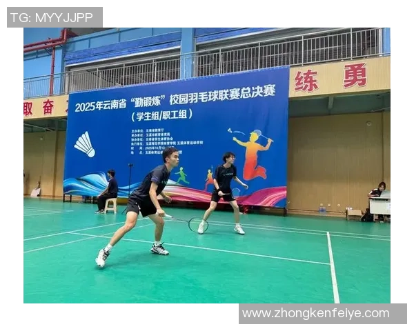 上海羽毛球队在杯赛中的灵活性表现分析与总结