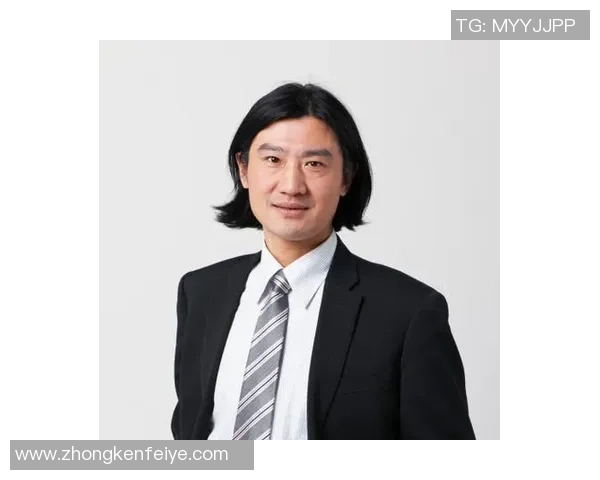 上海羽毛球队的转型之路与未来发展展望分析