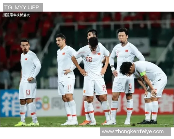 成都与上海足球队赛后复盘分析比赛节奏与战术对抗的精彩瞬间